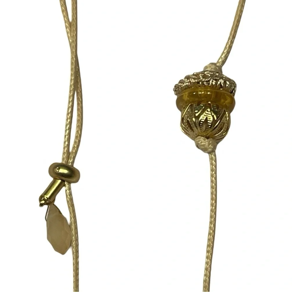 NWT Chico’s Crochet Adjustable Pendant Necklace Champagne/Cream/Tan